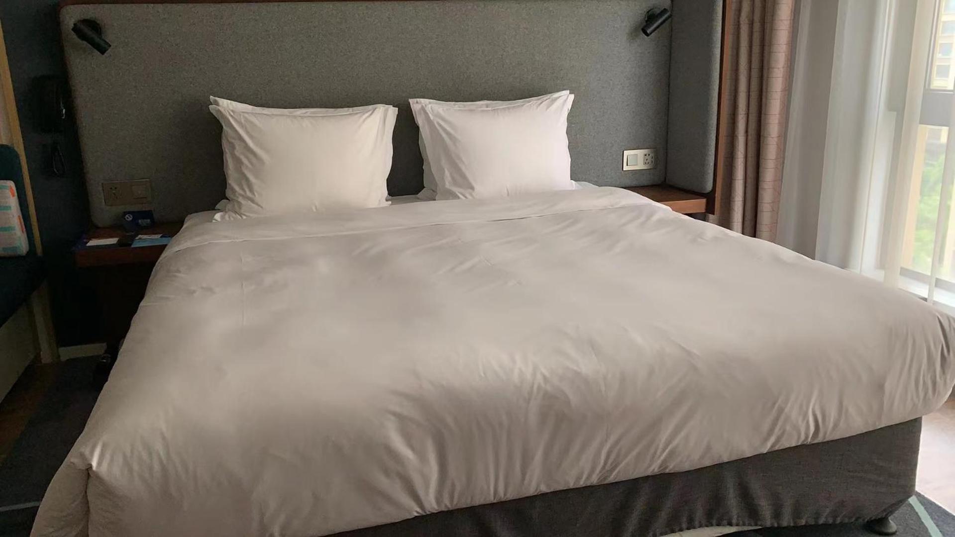 Holiday Inn Express Zhangjiagang East By Ihg Bagian luar foto